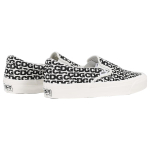 Comme Des Garcons x Vans slip-on