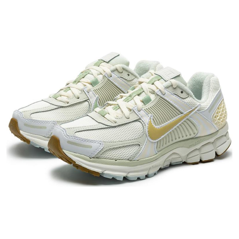 Nike Air Zoom Vomero 5
