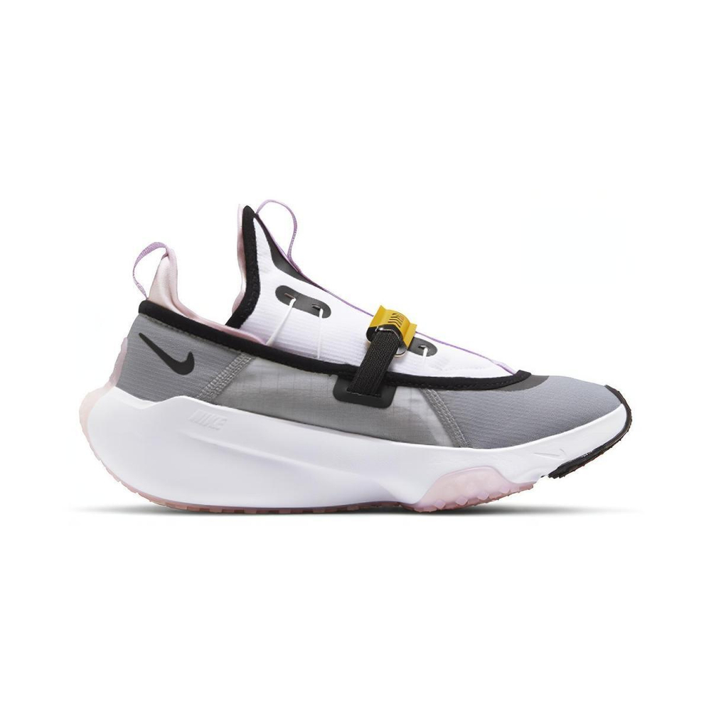 Nike Air Zoom Traverse
