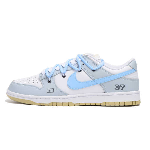 【 】 Nike Dunk Low