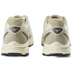 Mizuno Racer S