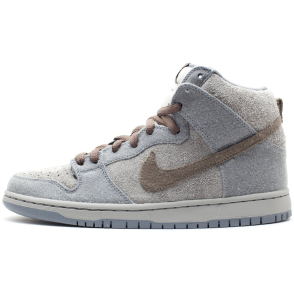 Nike Dunk SB Tauntaun