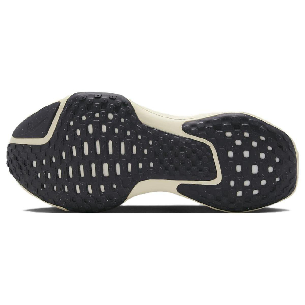 Nike Invincible Run 3 ZOOMX