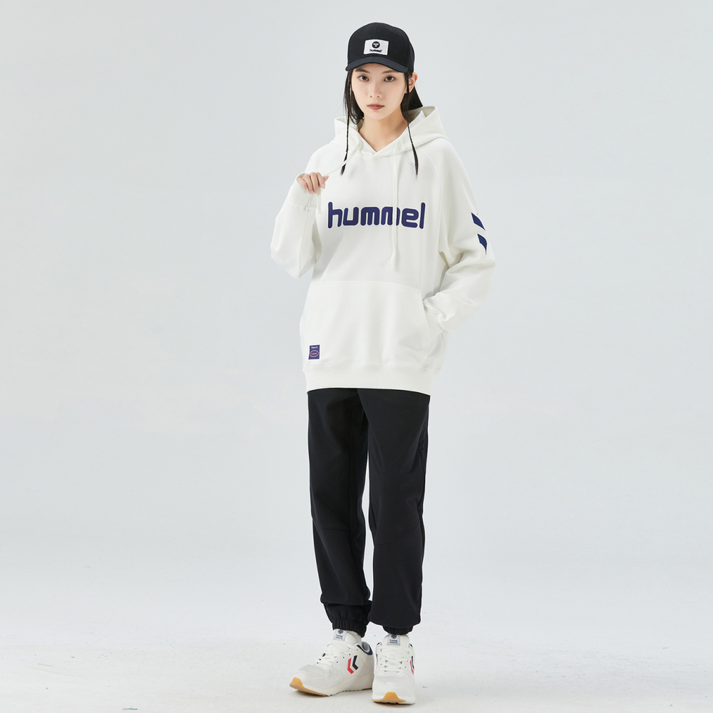 Hummel Logo