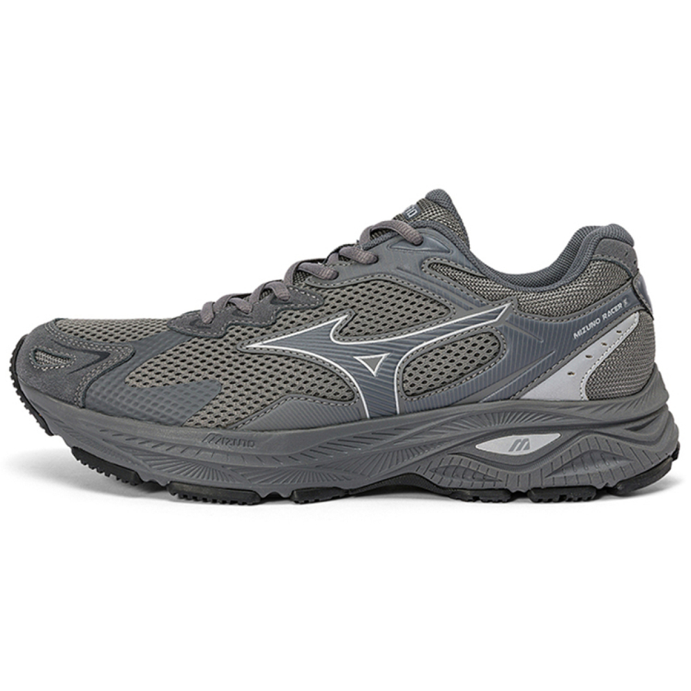 Mizuno Racer S