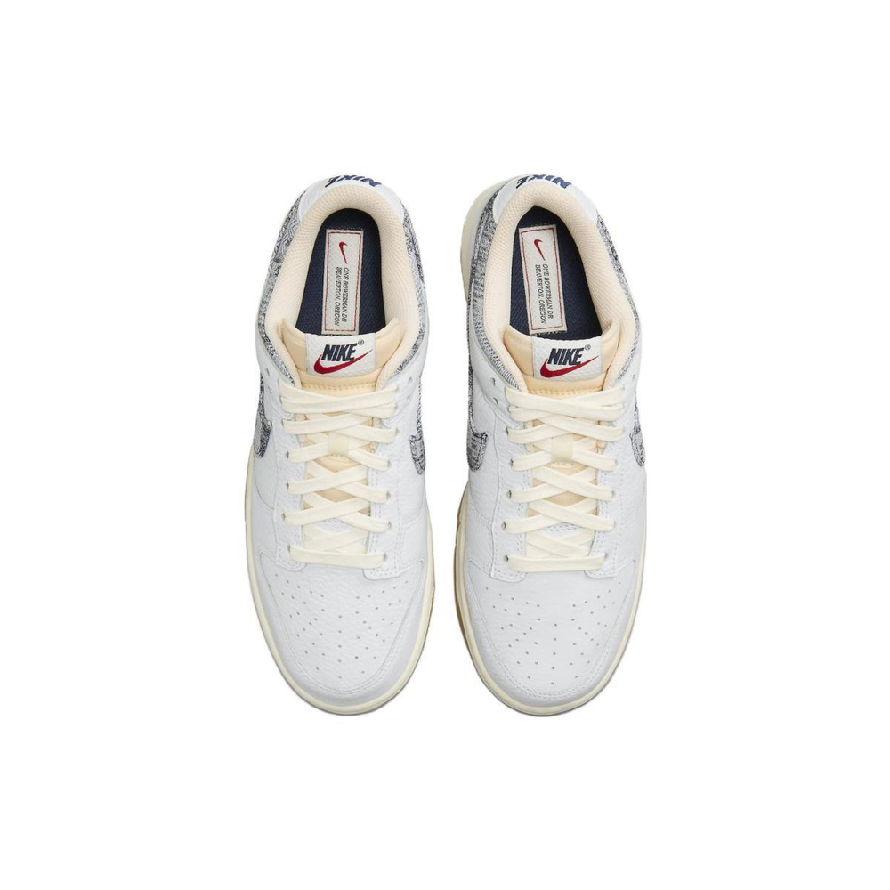Nike Dunk "Washed Denim"