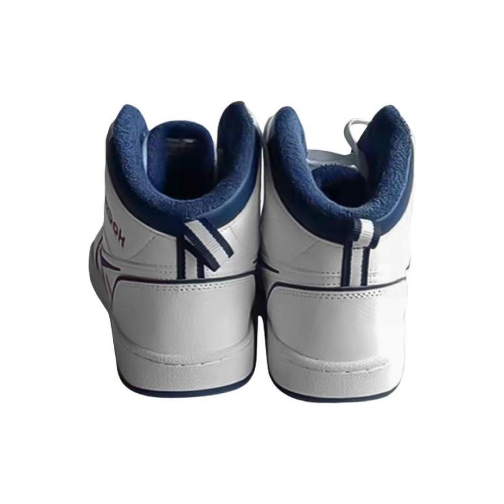 Reebok Resonator Mid