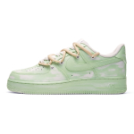 【 】 Nike Air Force 1 LE GS