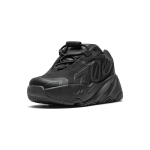 Adidas originals Yeezy Boost 700 MNVN