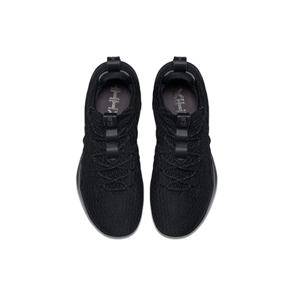Nike Lebron 15 Low "Blackout"