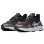Nike Legend React 2 Shield