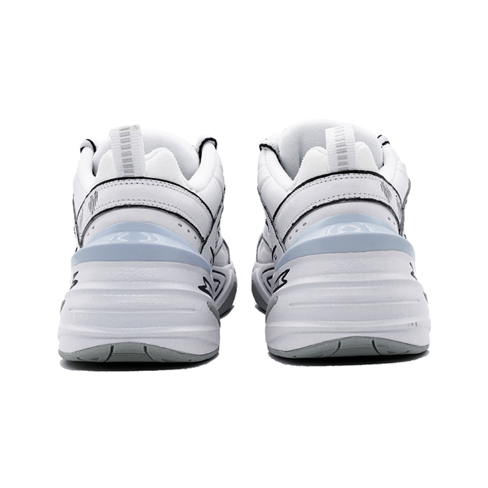 【 】 Nike M2K