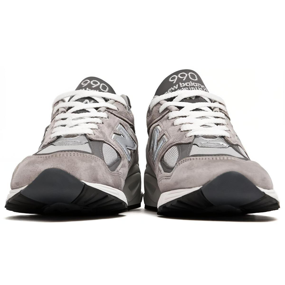 New Balance NB 990 V2