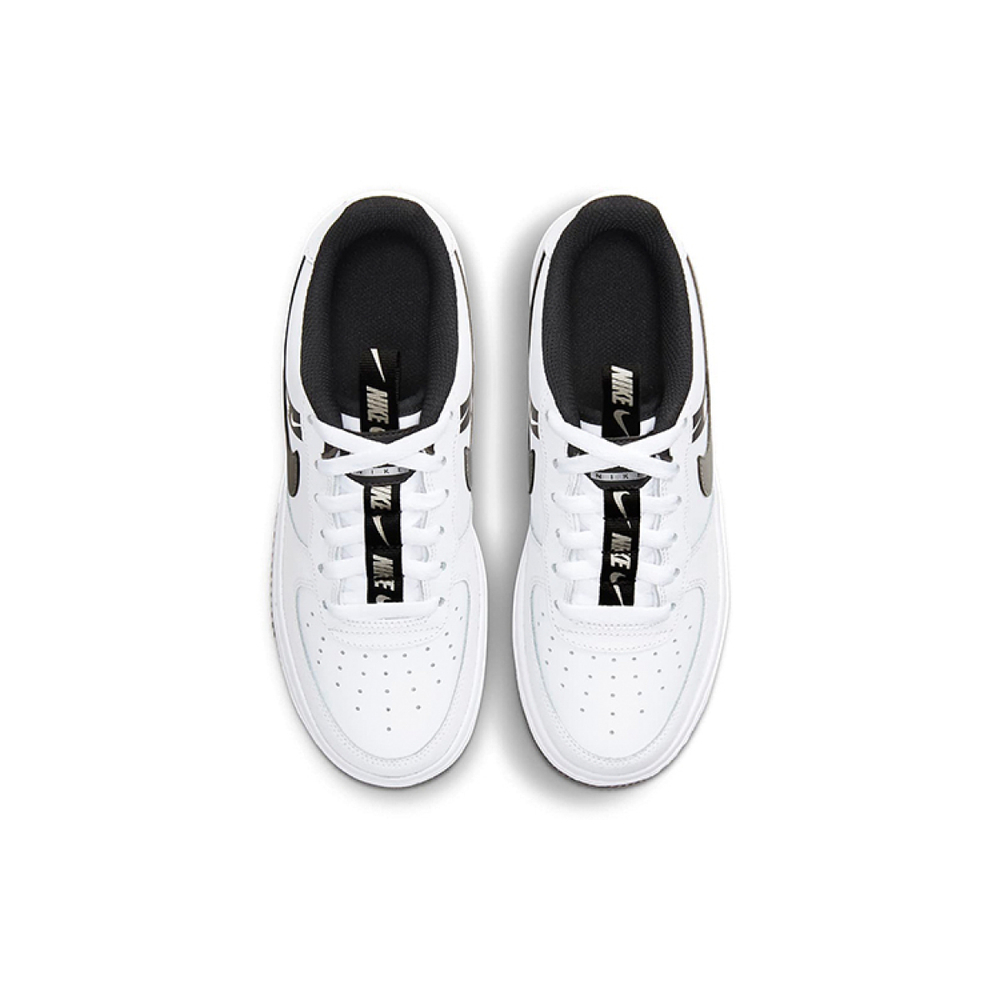 Nike Air Force 1 LV8