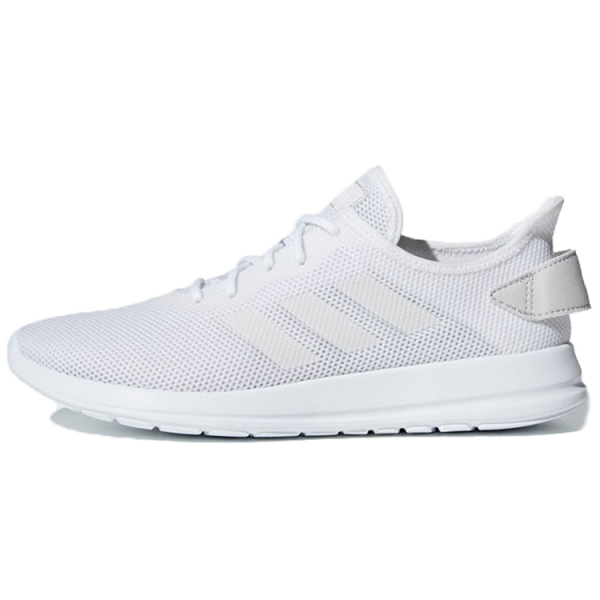 Adidas neo Yatra