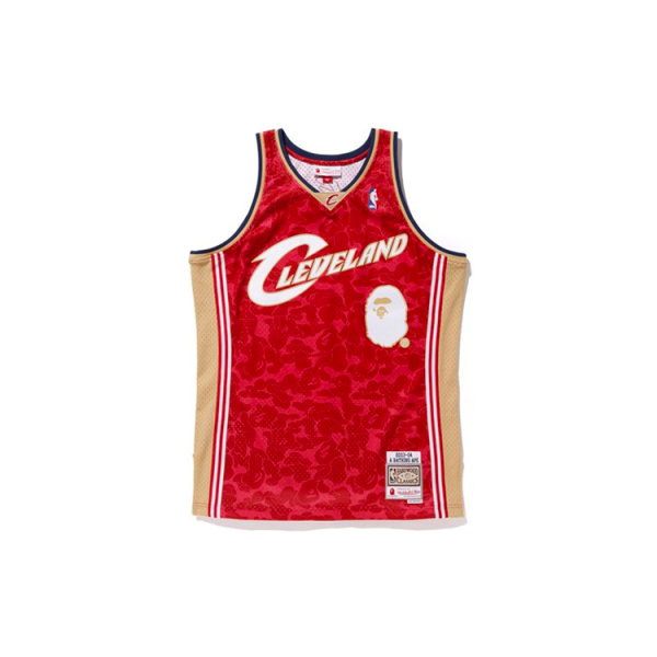 A BATHING APE x Mitchell & Ness