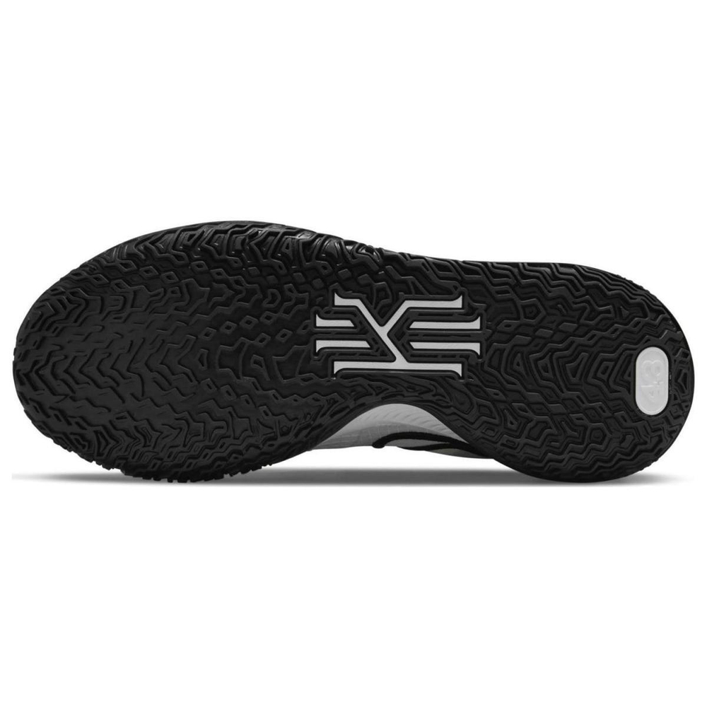 Nike Kyrie Low 4 TB "White Black"