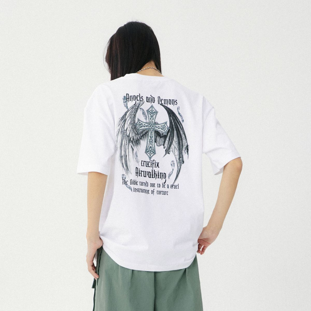 Airwalk T
