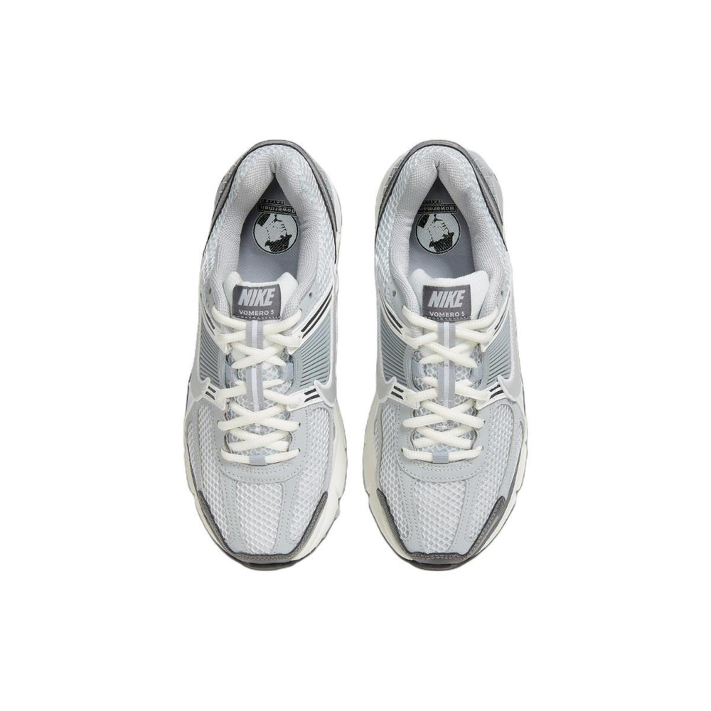 Nike Air Zoom Vomero 5