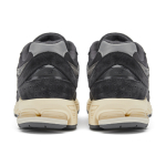 New Balance NB 2002R