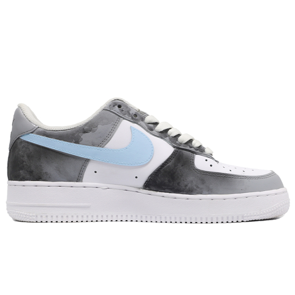 【 】 Nike Air Force 1