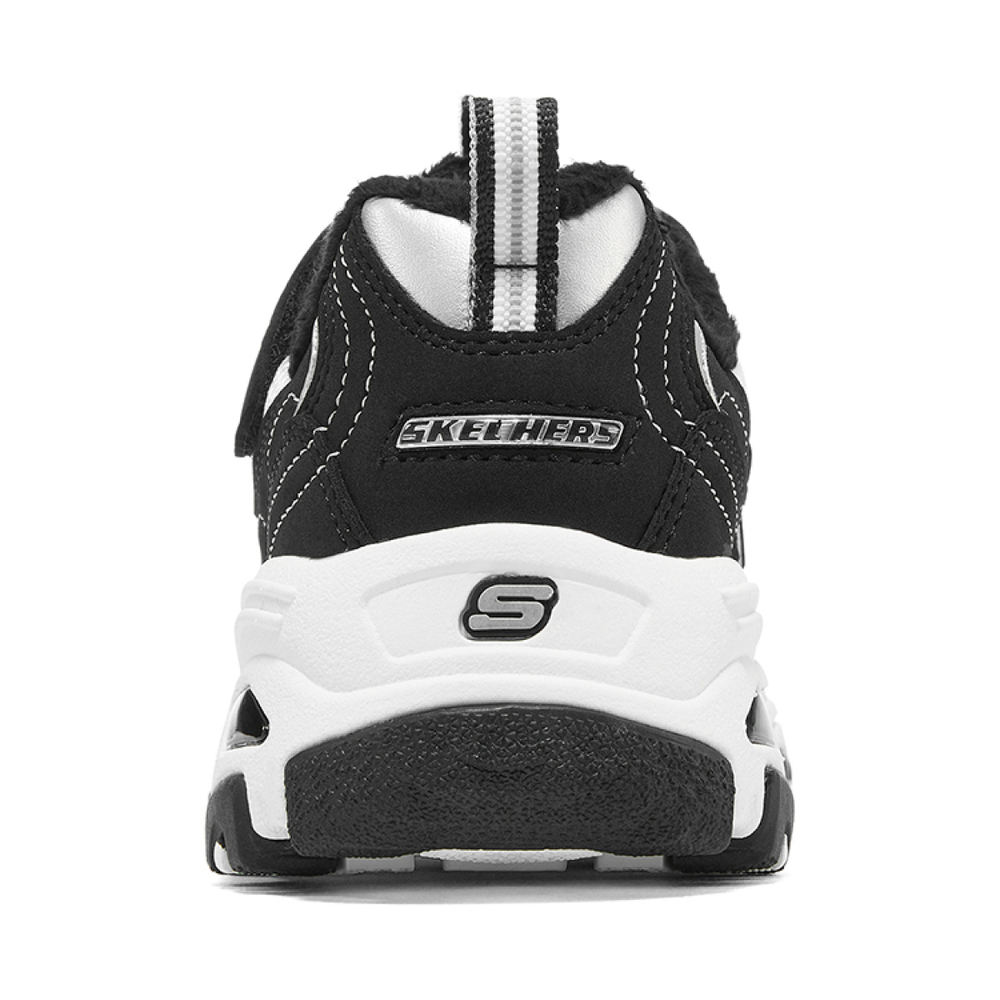 Skechers