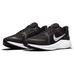 Nike Quest 4