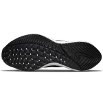 Nike Air Zoom Vomero 16
