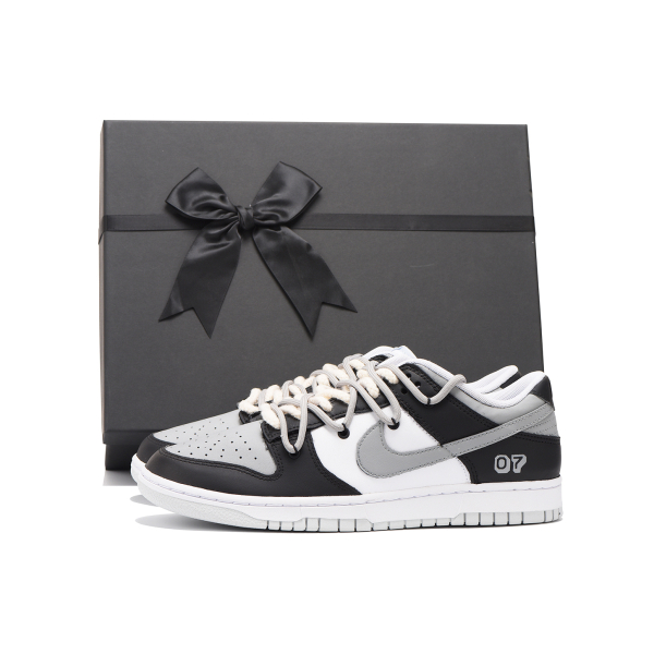【 】 Nike Dunk