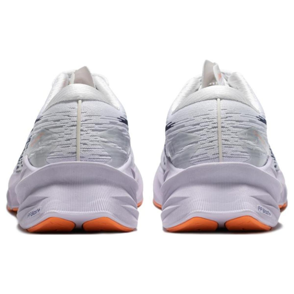 Asics Novablast 3