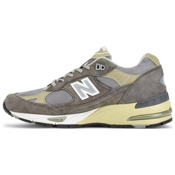 Dover Street Market x New Balance NB 991