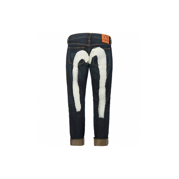 EVISU M