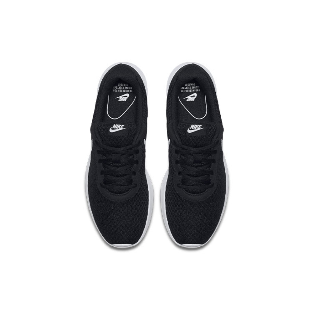 Nike Tanjun