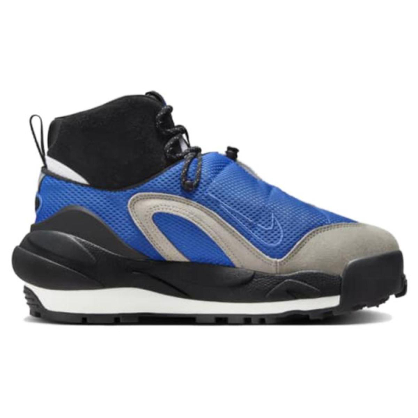 Sacai x Nike Air Magmascape "Varsity Royal"