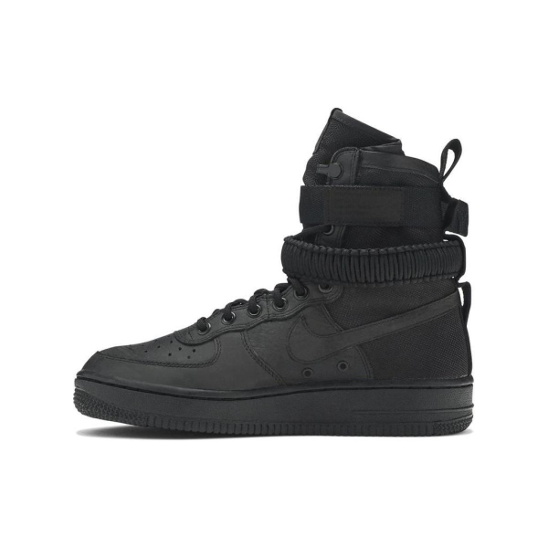 Nike Air Force 1 TRIPLE BLACK