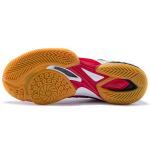 Mizuno Wave Claw