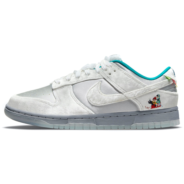 Nike Dunk Low "Ice"