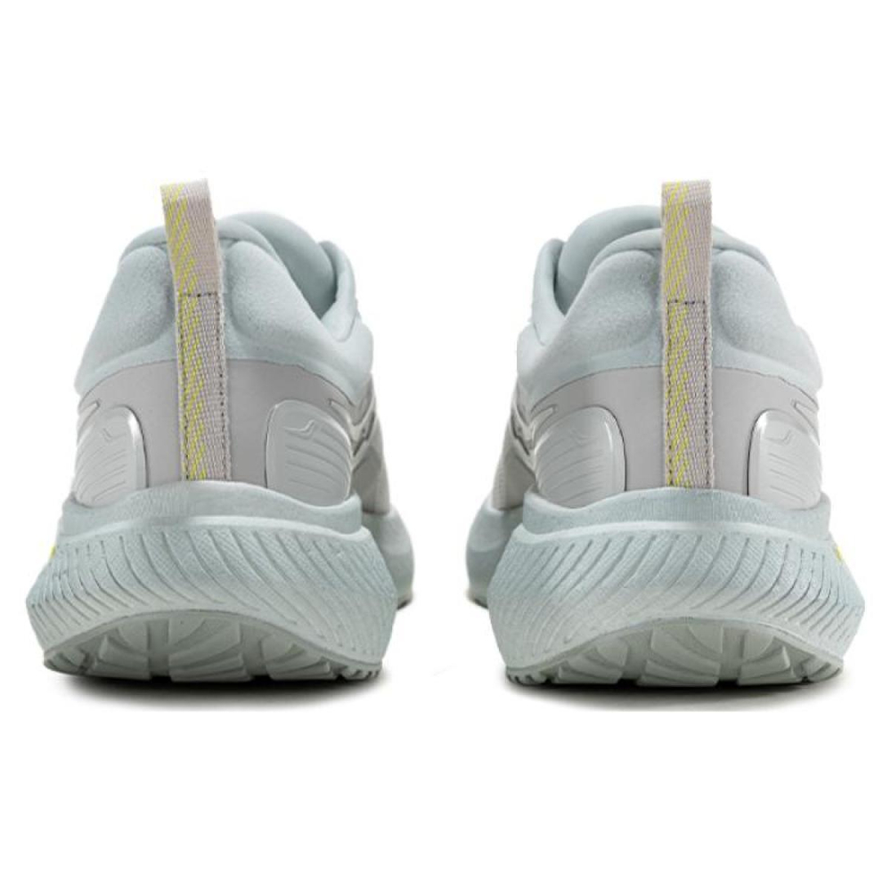 Saucony Surge 2