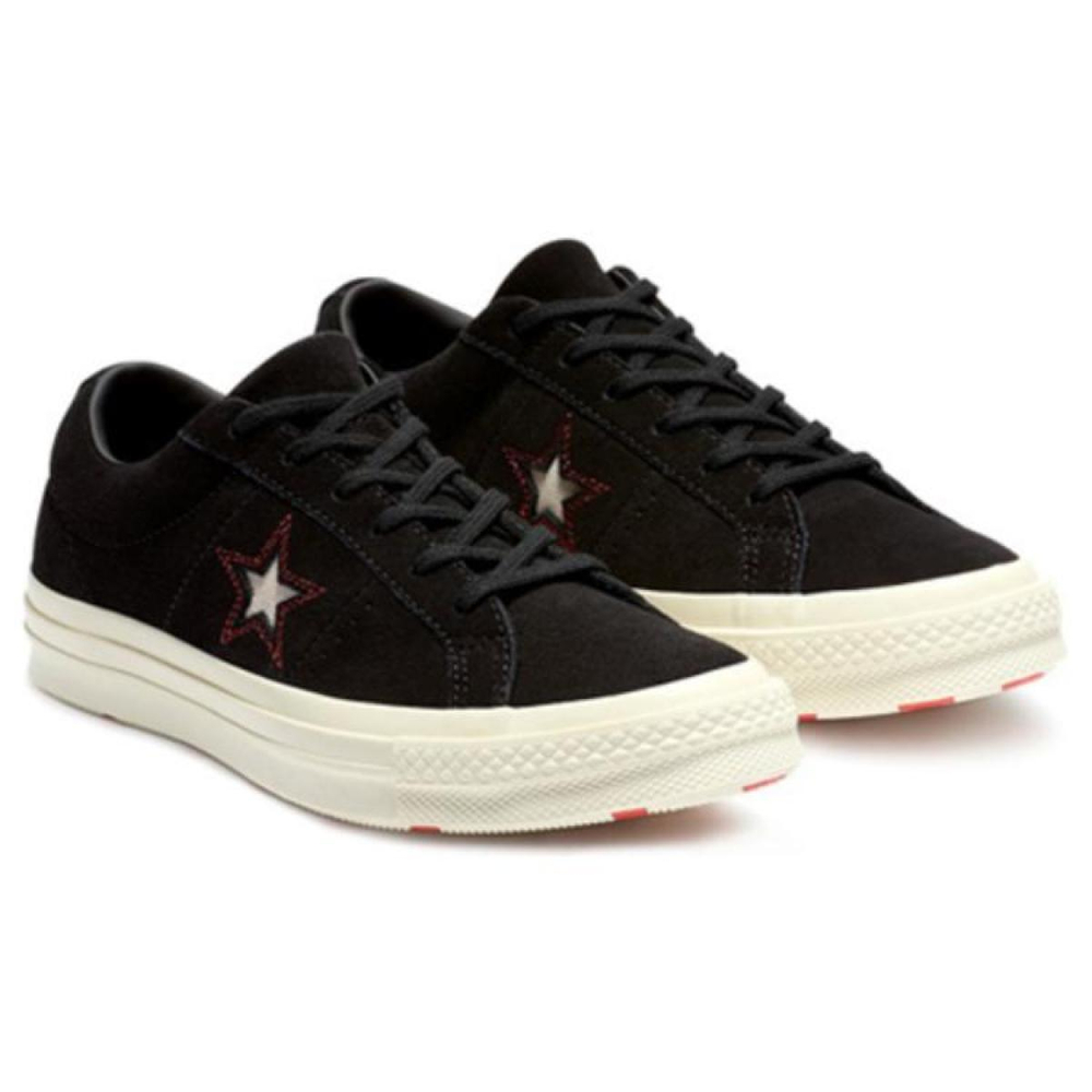 Converse One Star