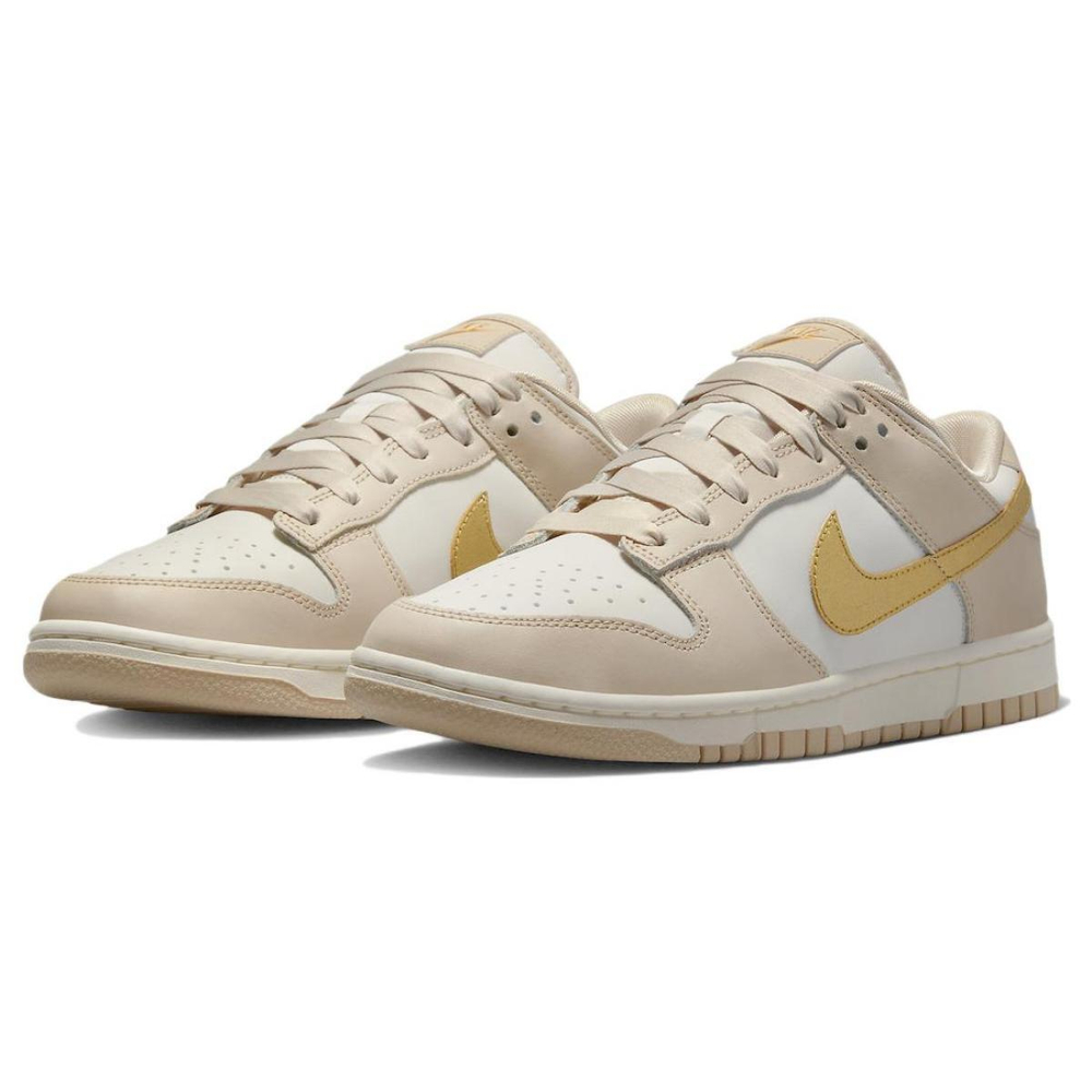Nike Dunk "Gold Swoosh"