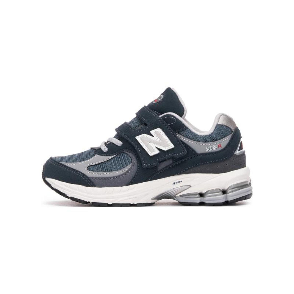 New Balance NB 2002R