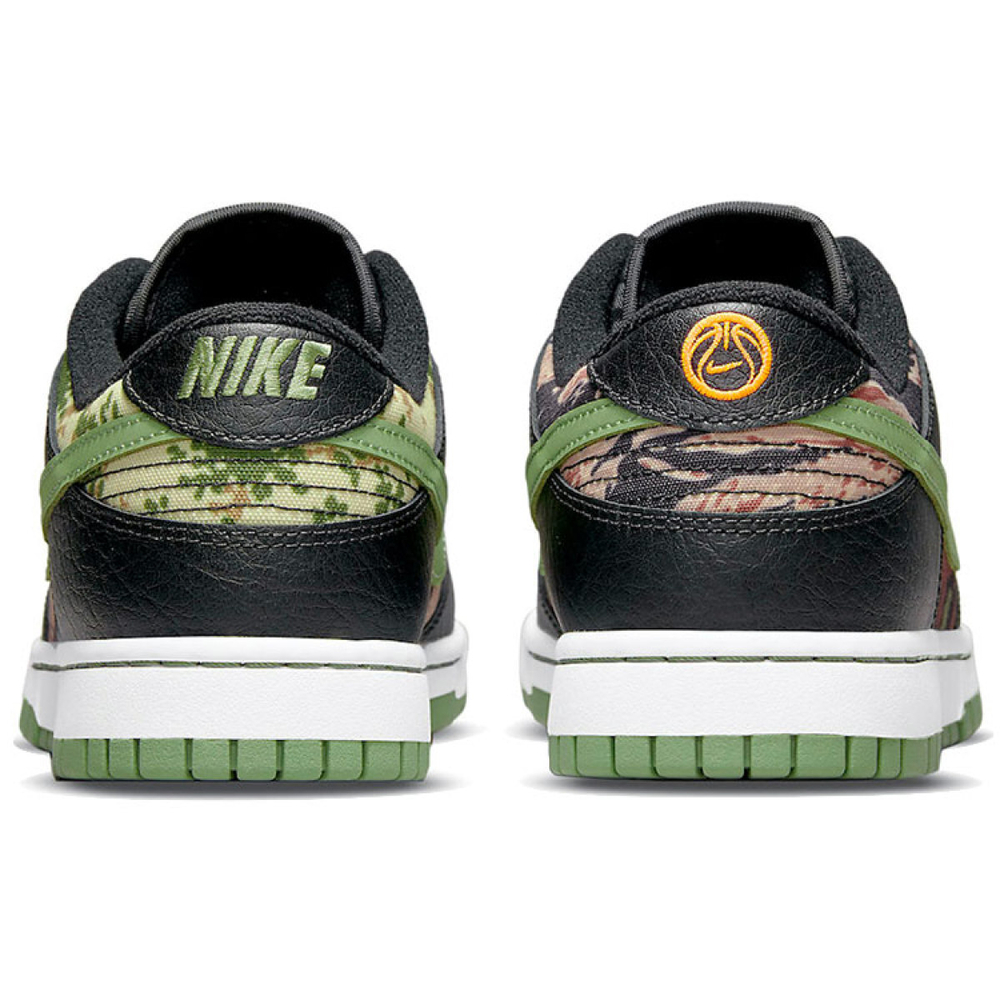 Nike Dunk SE "Black Multi-Camo"