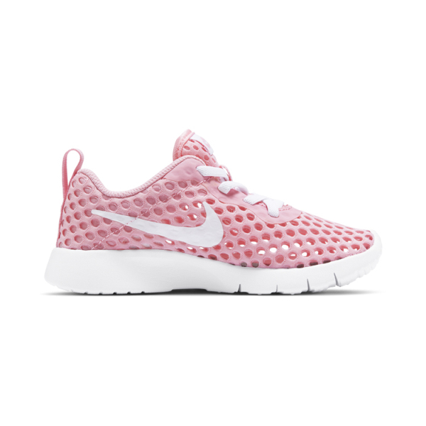 Nike Tanjun
