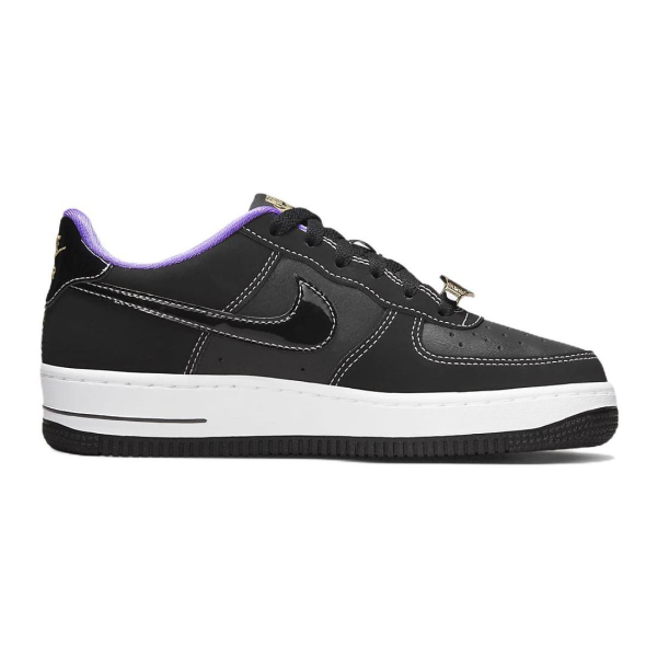 Nike Air Force 1 LV8
