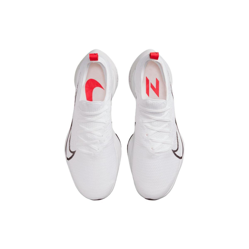 Nike Air Zoom Tempo Next%