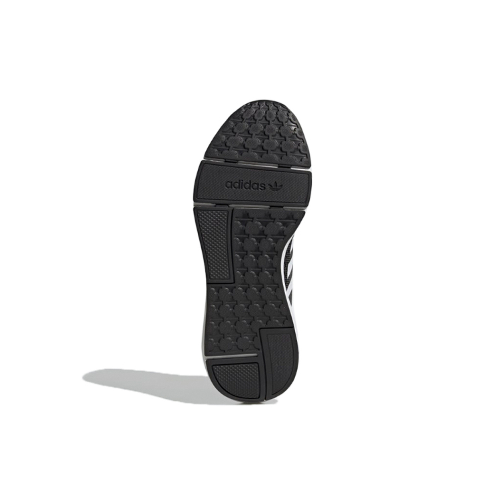 Adidas originals Swift Run 22
