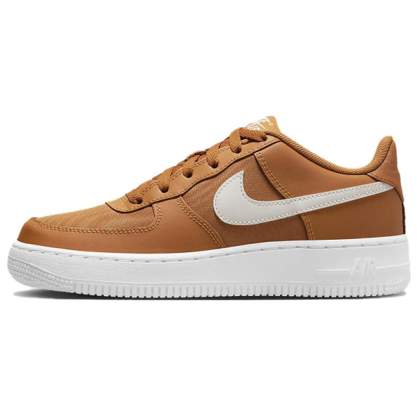 Nike Air Force 1 LV8 2