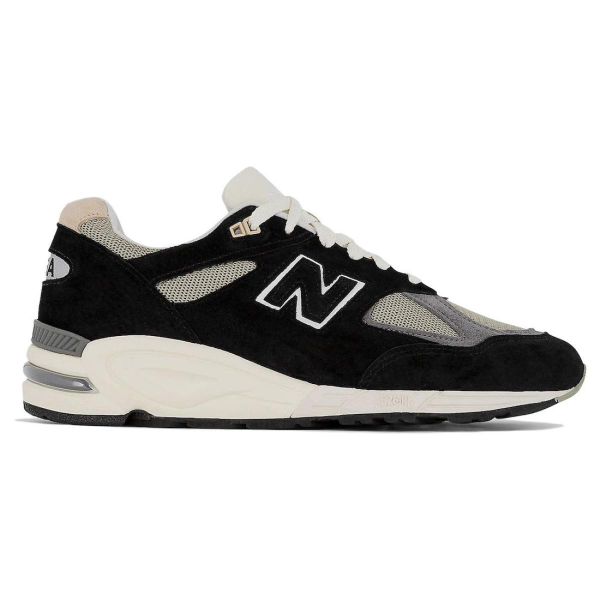 New Balance Teddy Made NB 990 V2