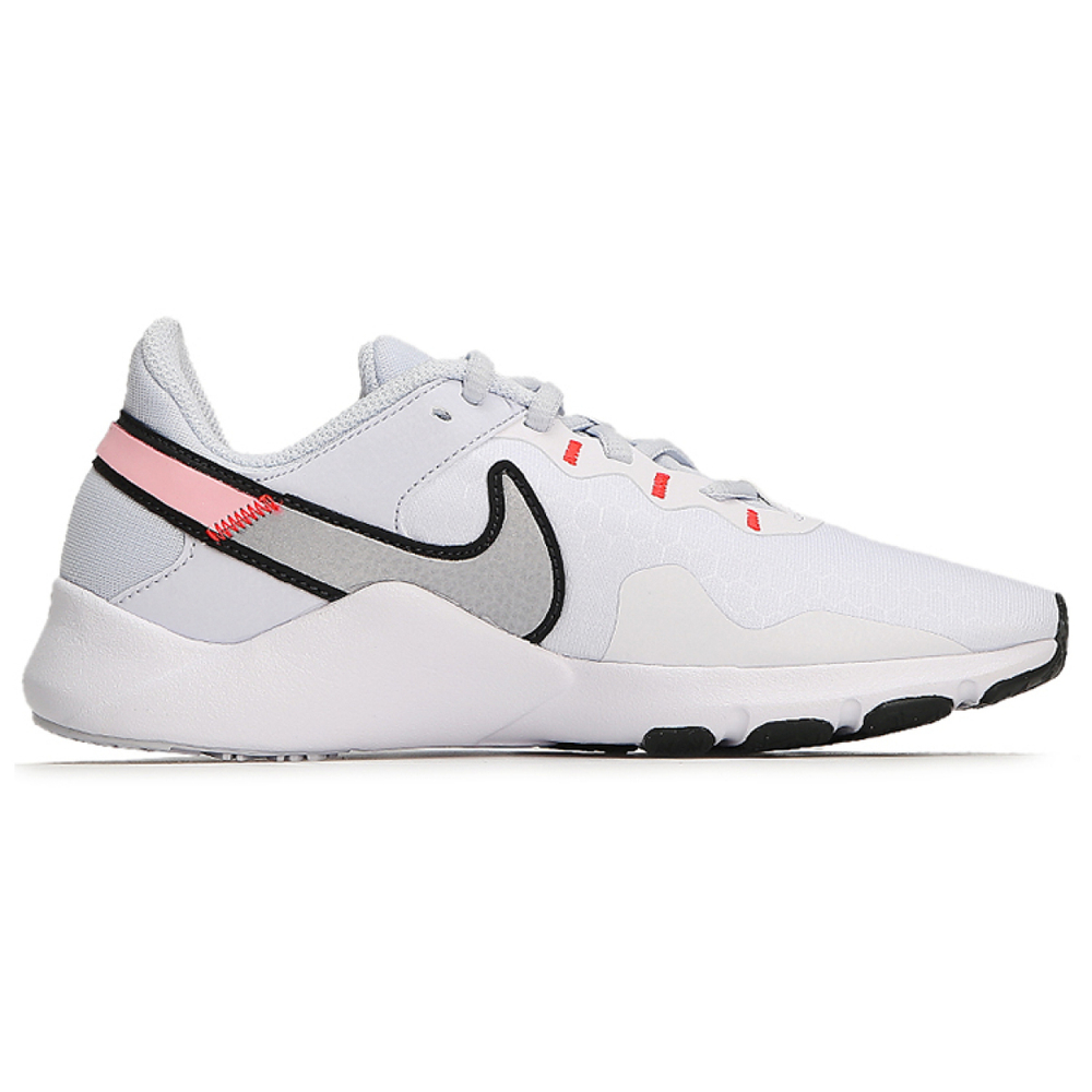 Nike Legend Essential 2