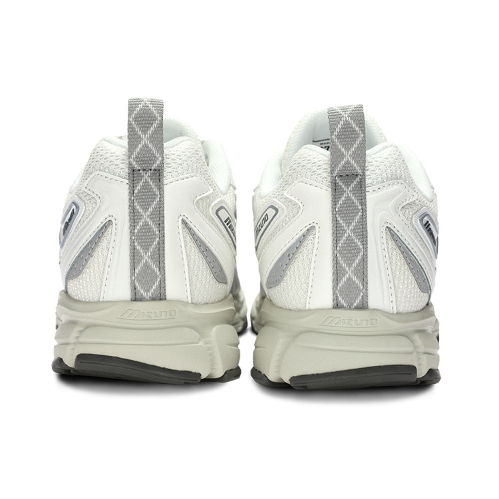 Mizuno Speed 10S